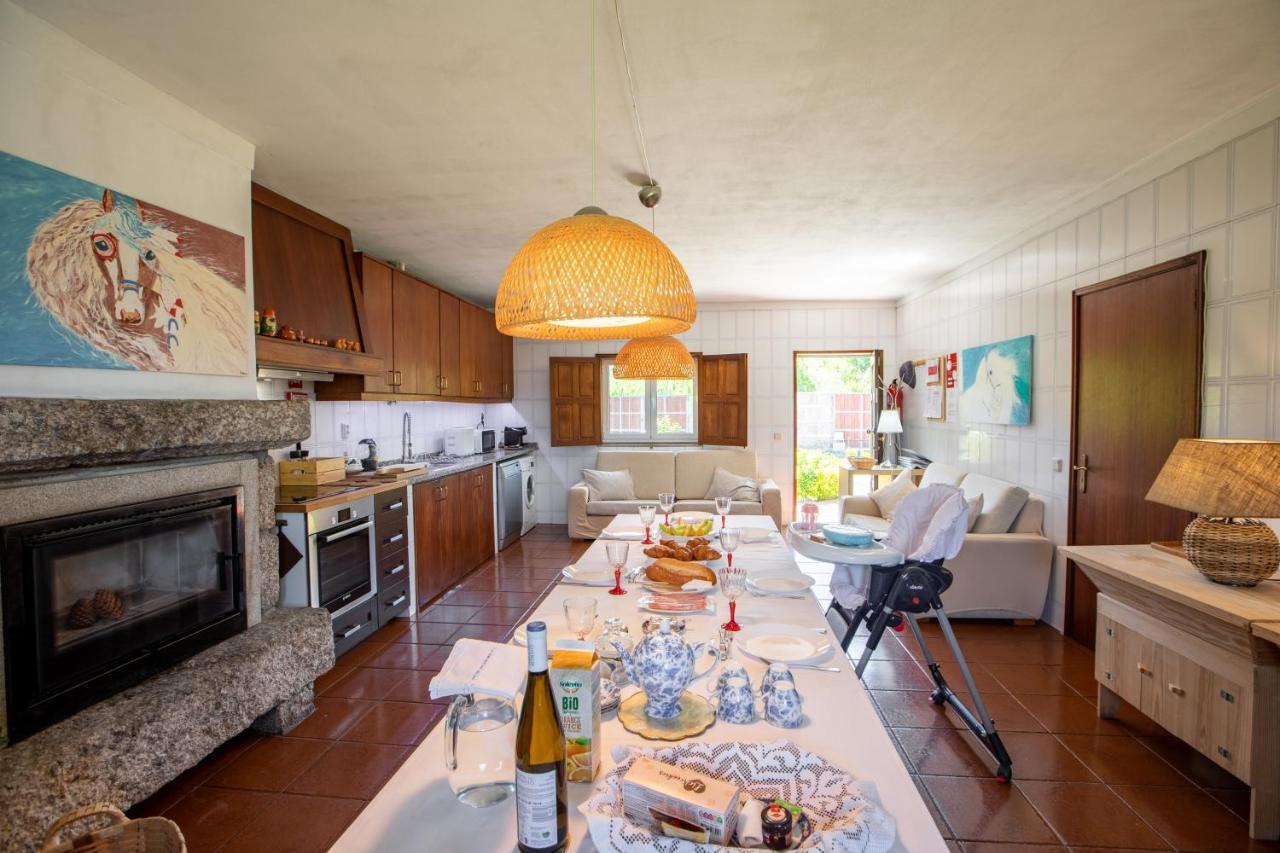 Quinta De Carvalhal - Casa Da Vinha Villa กิมาไรส์ ภายนอก รูปภาพ