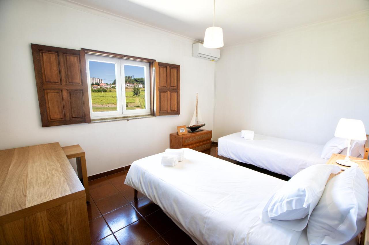 Quinta De Carvalhal - Casa Da Vinha Villa กิมาไรส์ ภายนอก รูปภาพ