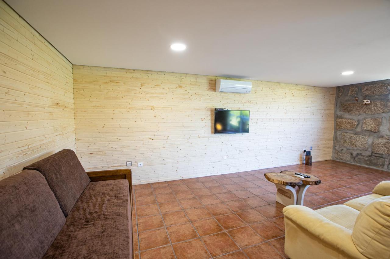 Quinta De Carvalhal - Casa Da Vinha Villa กิมาไรส์ ภายนอก รูปภาพ