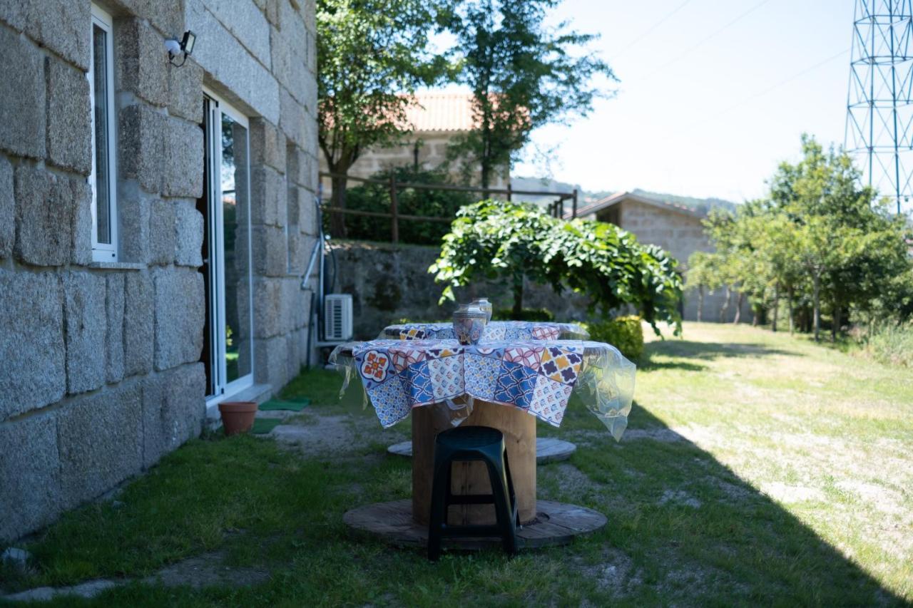 Quinta De Carvalhal - Casa Da Vinha Villa กิมาไรส์ ภายนอก รูปภาพ